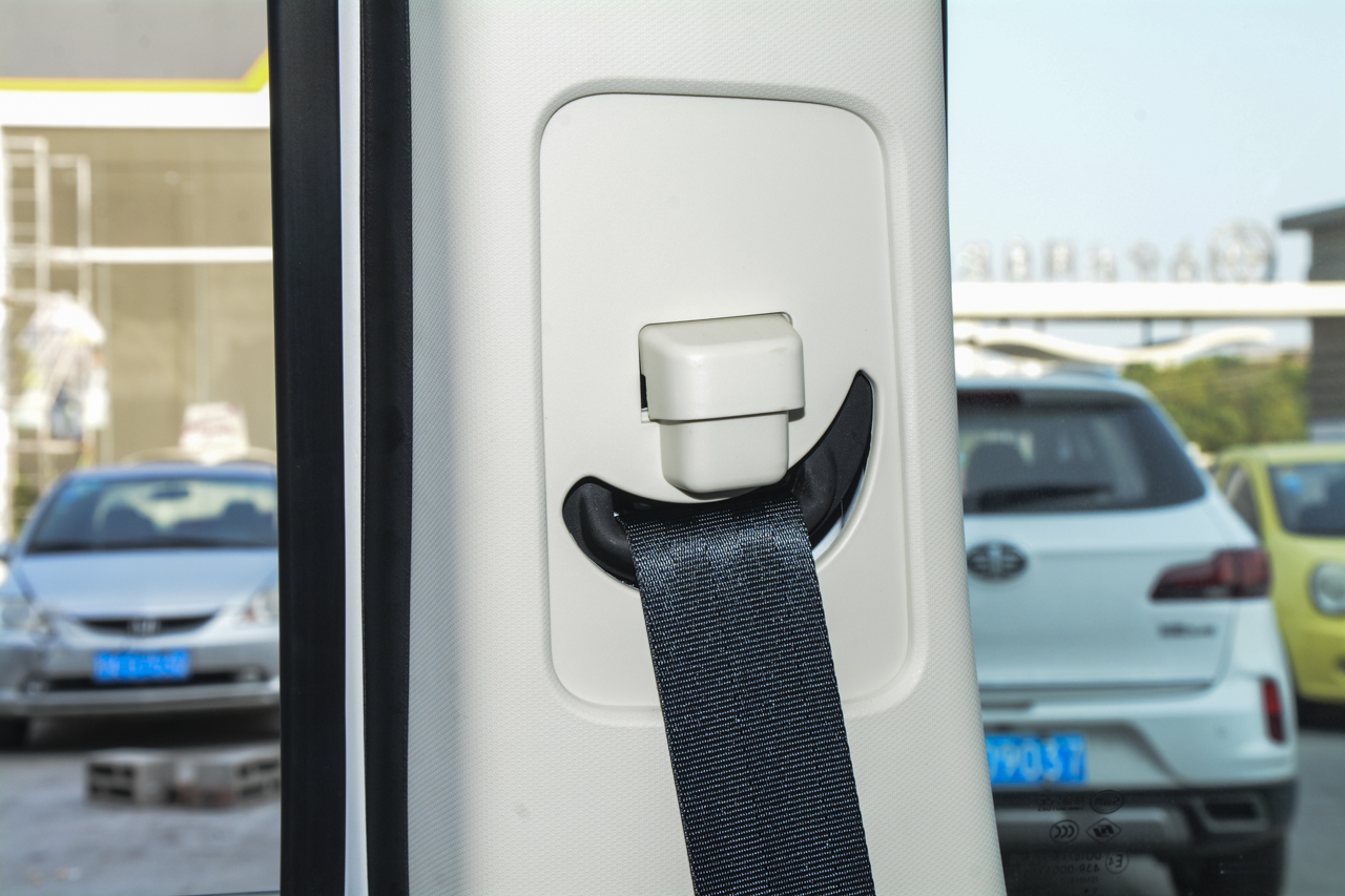 2019款斯威X7 1.8L手动舒适版7座