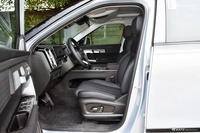 2025款探索06 都市版 1.6T 两驱豪华