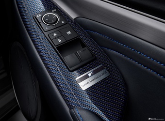 2024款雷克萨斯RC F Enthusiast 情感之旅 特别版