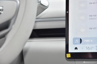 2025款星纪元 ET 增程 265 Max城区辅助驾驶