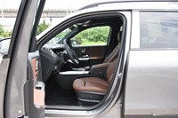 2024款奔驰GLB 220 4MATIC