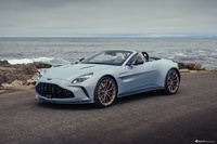 2025款Vantage 4.0T V8 Roadster 追霆者 官图