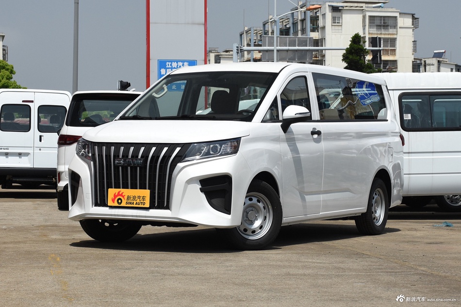 2023款王牌M7 2.0L 长轴创富型 7座