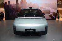 2023广州车展实拍：理想MEGA