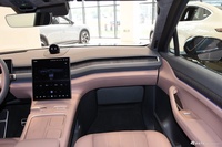 2024款蔚来ES8 100kWh 行政版