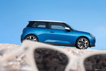 2025款电动MINI COOPER 海盐蓝 官图