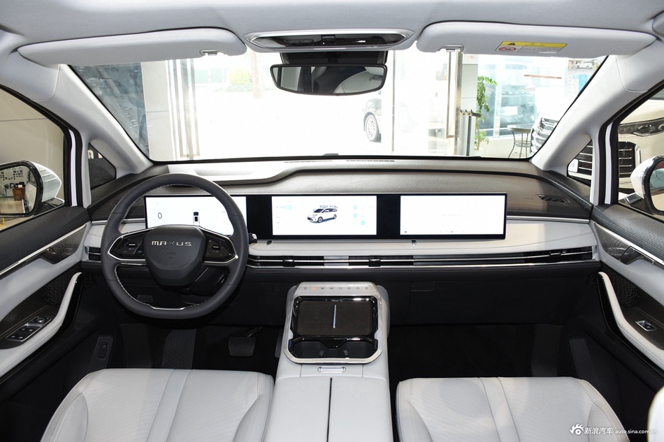 2023款上汽大通MAXUS G70 2.0T 旗舰版