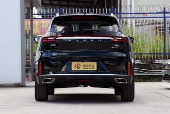 2025款星途凌云 300T 两驱超越版