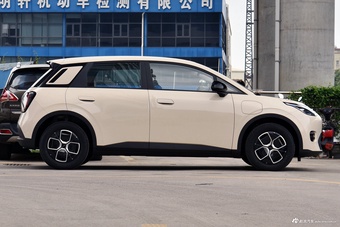 2025款AION UT 420智享版