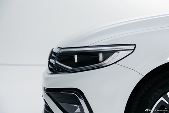 2023款宝来 280TSI DSG尊行版