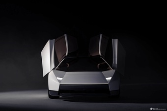 2027款Roadster Thrust 官图