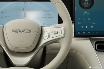 2026款海狮08 EV 800KM 5座 四驱旗舰型