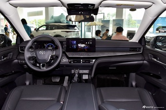 2025款凯美瑞 双擎 2.5HG 尊贵智驾版图片