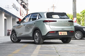 2025款悦意03 565km 畅享版