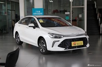 2021款北京U5 PLUS 1.5L CVT尊贵版
