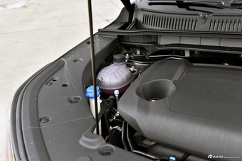 2025款长安CS75 PLUS 第四代 UItra 2.0T 新蓝鲸 擎风型