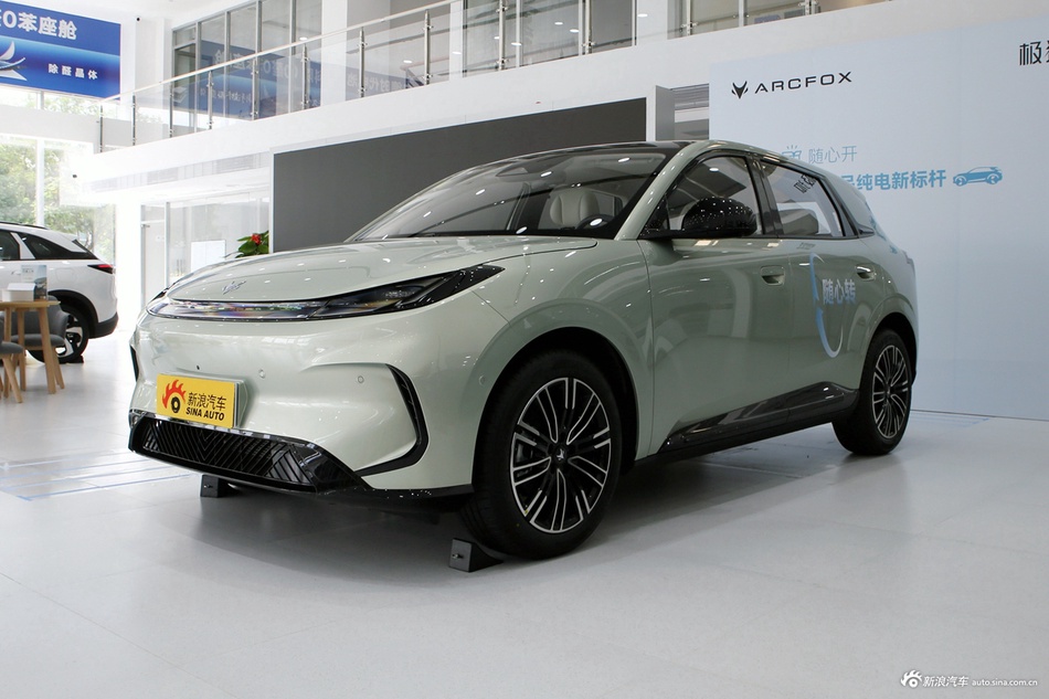 2025款极狐T1 基本款