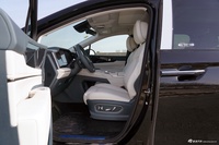 2026款比亚迪夏 DM-i 1.5T 218KM 卓越型