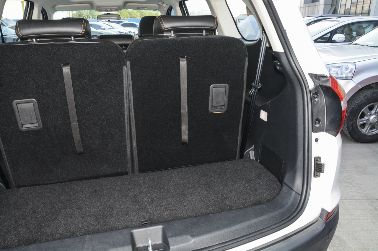 2019款斯威X7 1.8L手动舒适版7座