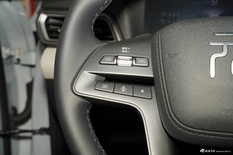 2025款比亚迪元UP 401KM智驾领先版