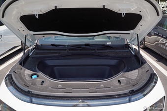 2025款小鹏G9 625 长续航 Max图片