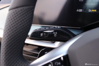 2026款MG7 1.5T 300 DCT优雅版