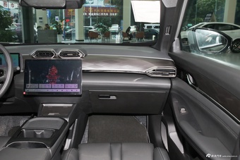 2026款风神L7纯电 530km 越享型