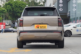 2026款AION V 埃安霸王龙 家庭版 650 智豪版