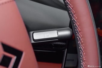 2025款昊铂HL增程 改款350 Max六座激光雷达版