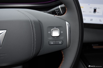 2024款深蓝S05 纯电版