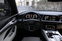 2023款奥迪Q6 50 TFSI quattro 凌云版 edition one