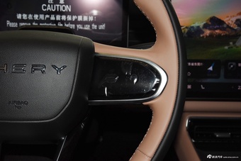 2024款瑞虎8 L 2.0T 两驱尊贵版 7座