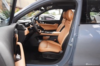 2025款博越L 第四代 1.5TD DCT 山河