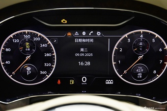 2024款飞驰 4.0T V8 Mulliner