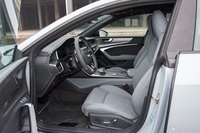 2024款奥迪A7L 45 TFSI quattro RS 套件竞速版