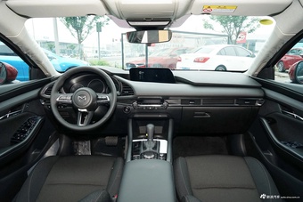 2014款马自达3昂克赛拉 三厢 1.5L自动舒适型图片