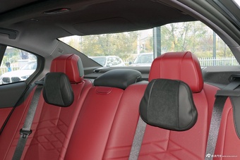 2026款宝马i5 eDrive 40L M运动套装