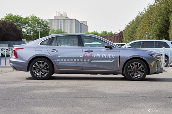 2025款红旗H5 PHEV 170 超混版