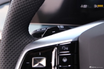 2026款MG7 1.5T 300 DCT优雅版