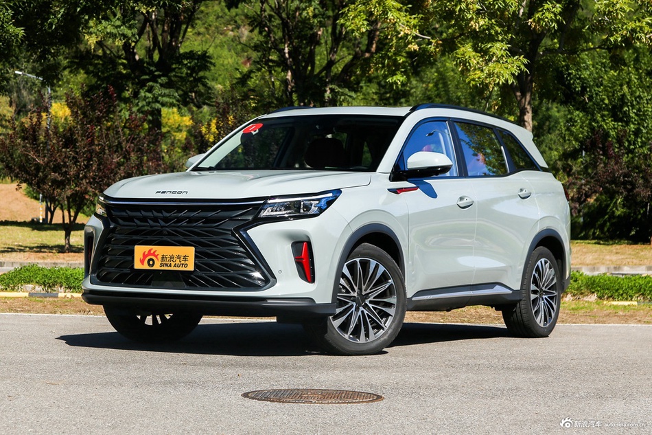 2022款风光580 高配