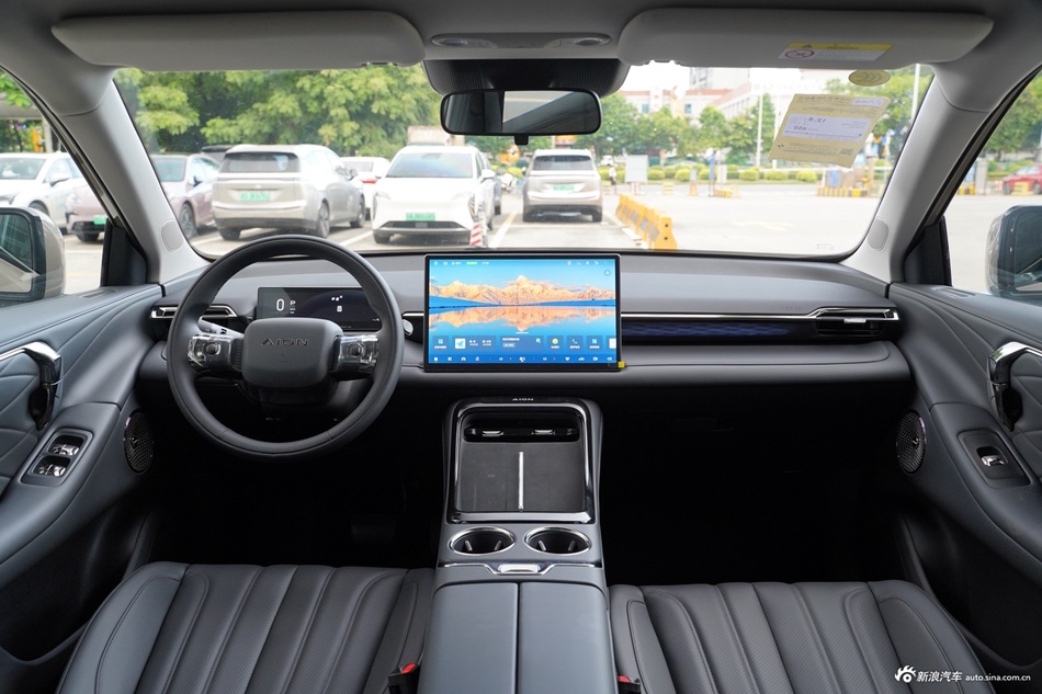 2026款AION V 埃安霸王龙 家庭版 650 智豪版
