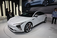 2021广州车展实拍：智己L7