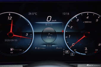 2021款奔驰E级 E 300 L 尊贵运动版