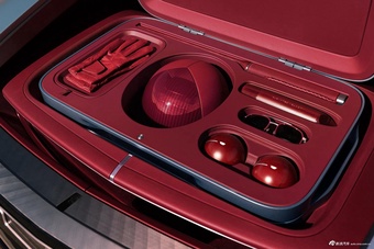 2026款Elevated Velocity 官图