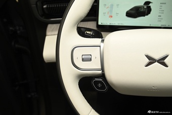 2026款小鹏X9 增程版 1602 Ultra