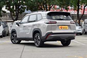 2026款五菱星光560插电 125km 豪华型