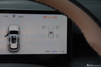 2025款瑞虎8 L 2.0T 自动长虹版 7座