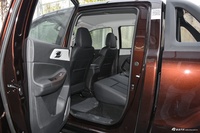 2022款域虎7 2.0T手动柴油四驱舒享型长轴