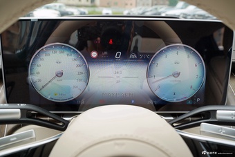 2025款迈巴赫S级 S 680 4MATIC
