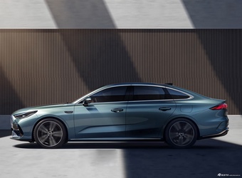 2025款银河星耀6 顶配版 官图